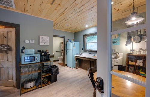 Irvine House | Sunset Ridge ~ Rustic & Tranquil 100-Acre Getaway!