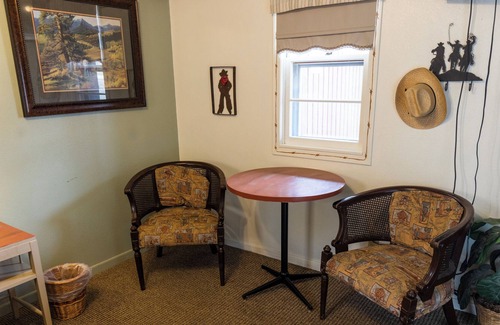 Belle Fourche Hotel | Sunset RV Park and Motel