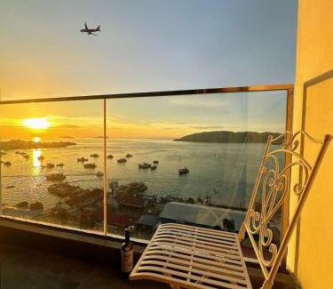 Downtown Kota Kinabalu Apartment | Sunset Seaview Studio Apartment at Kota Kinabalu City Centre