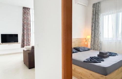 Shkembi i Kavajes Apartment | Sunset Shores Residences