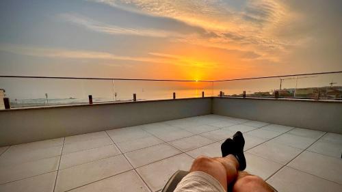 A Ver-o-Mar Apartment | Sunset Studios