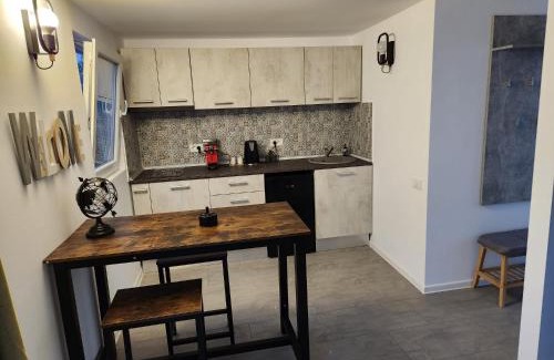Costinesti Apartment | Sunset View