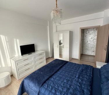 Craiova Apartment | Sunset view