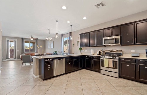 Tucson House | Sunset villa Close to I-10/Mall/Golf 4 Bed 2 Bath