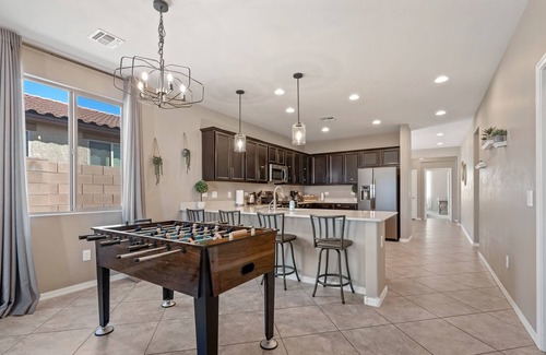 Tucson House | Sunset villa Close to I-10/Mall/Golf 4 Bed 2 Bath