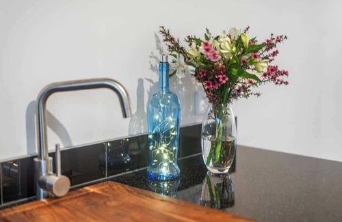 Papamoa Beach House | Sunset Vista Couples Retreat