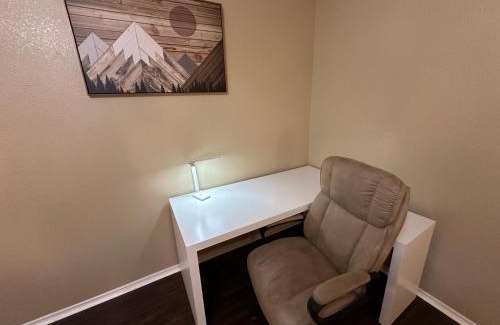 Killeen Apartment | Sunset Zen Space