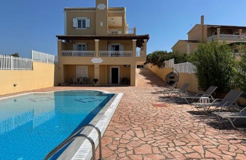 Arillas Villa | Sunsets and large pool in comfy Villa Avra Arillas
