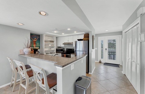 Boca Grande Condo | Sunsets at Sundown Colony ~ beachfront 2/2.5 condo with community pool