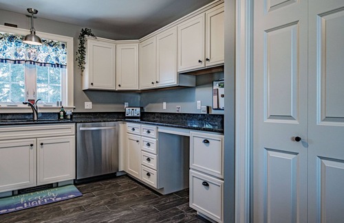 Raymond House | Sunsets await you! Boat Mooring! Game room for everyone to have fun!