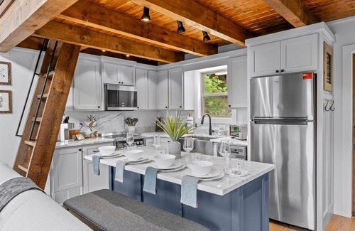 Morganton Cabin | Sunsets on Garren Cove