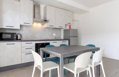 Desenzano del Garda Apartment | Sunshine Apartment by Wonderful Italy