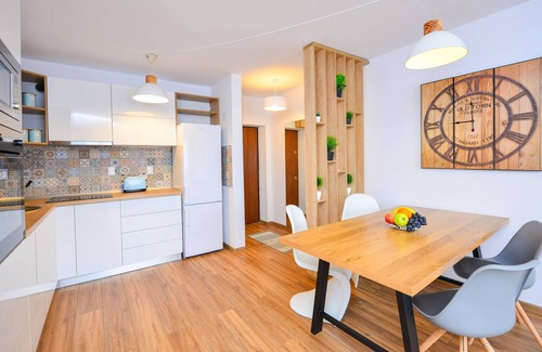 Bucharest City-Centre House | Sunshine Apartment - Cismigiu Gardens