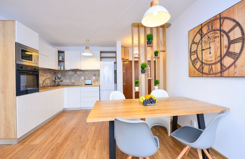Bucharest City-Centre House | Sunshine Apartment - Cismigiu Gardens