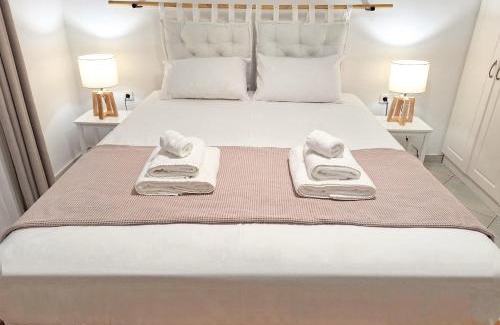 Adamas Apartment | Sunshine apartment