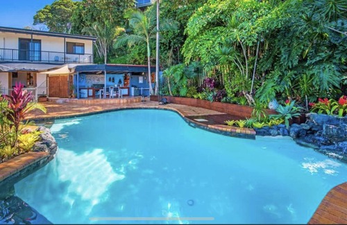 Korora Apartment | Sunshine, beach or Pool