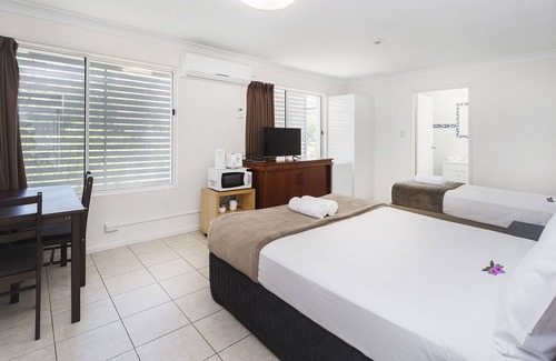 Miami Hotel | Sunshine Beach Resort
