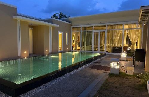 Mai Khao Villa | Sunshine Beach Villa Mai Khao