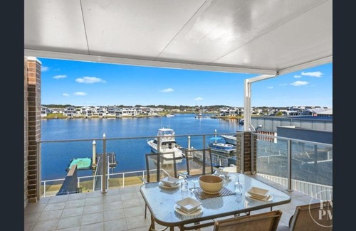 Port Macquarie House | Sunshine Deluxe Port Macquarie