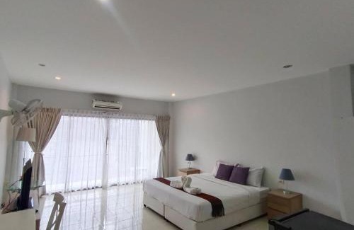 Nanai Road Apartment | Sunshine Guesthouse Nanai Patong