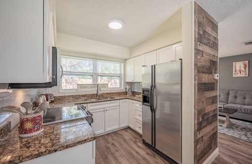 Pinellas Park House | Sunshine Haven. Conveniently located in the <3 of Pinellas County