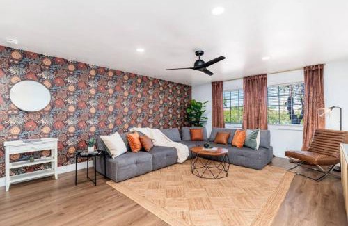 Crown Heights House | Sunshine, Paradise Escape! Private Pool, Sleeps 12