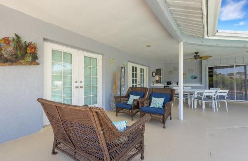 Bradenton House | Sunshine Rays by SkyRun Anna Maria