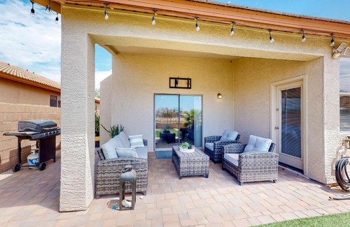 Coldwater Springs House | Sunshine Retreat