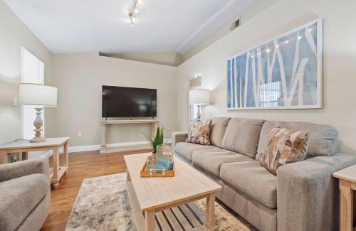Briargrove Villa | Sunshine Retreat: Villa W/Pool & close to Disney