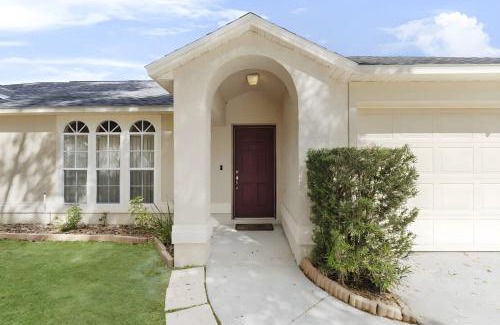 Briargrove Villa | Sunshine Retreat: Villa W/Pool & close to Disney