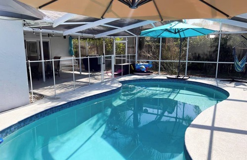 East County Civic Group House | Sunshine Splash: Pool Home Escape in Tampa Suburbs