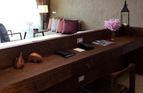 Nai Harn Resort | Sunsuri Phuket - SHA Plus