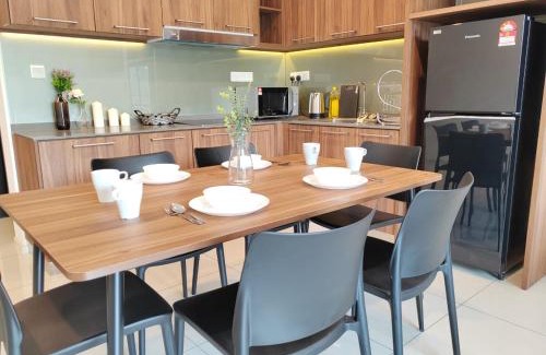 Ulu Kinta Apartment | Sunway Onsen Signature Themepark Suites with Hotspring by IWH Suites