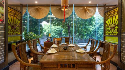 Yangchun Hotel | Suoxing Hotel Yijing Yangchun Donghu West Road