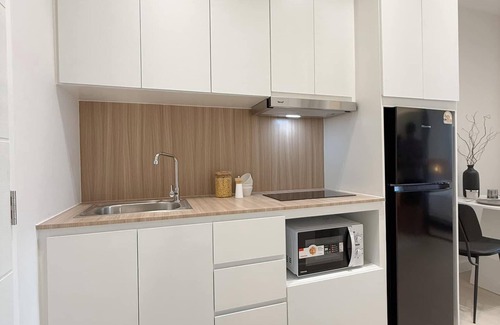 Wat Ket Apartment | Supanich