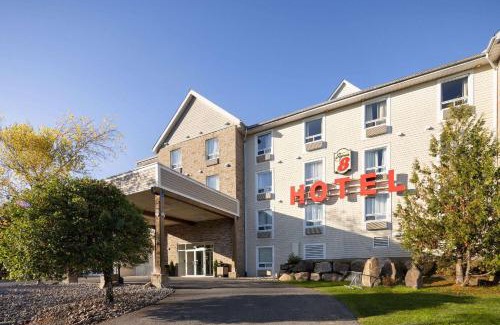 Sainte-Agathe-des-Monts Hotel | Super 8 by Wyndham Sainte Agathe Des Monts