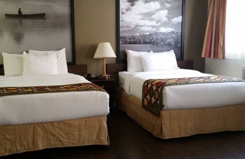 Elizabethtown-Kitley Hotel | Super 8 by Wyndham Brockville
