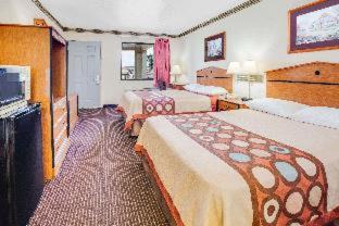 Caddo Valley Hotel | Super 8 by Wyndham Arkadelphia Caddo Valley Area