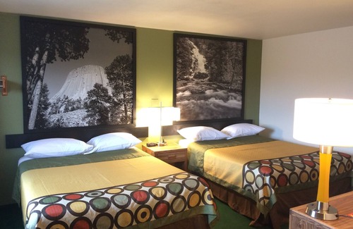 Buffalo Hotel | Super 8 by Wyndham Buffalo