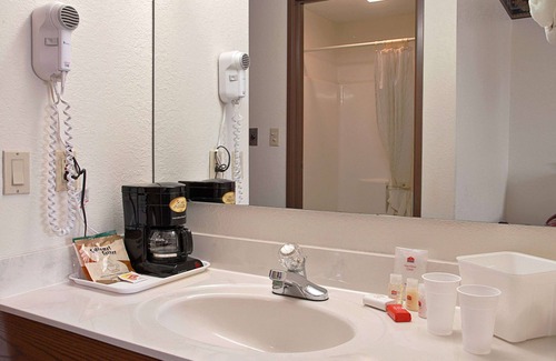 Crawfordsville Hotel | Super 8 by Wyndham Crawfordsville