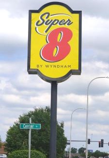 Champaign Hotel | Super 8 by Wyndham Champaign