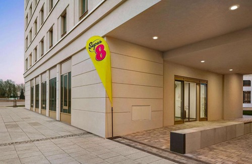 Chemnitz Hotel | Super 8 by Wyndham Chemnitz