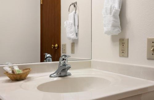 Cody Hotel | Super 8 by Wyndham Cody