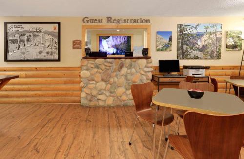 Cody Hotel | Super 8 by Wyndham Cody