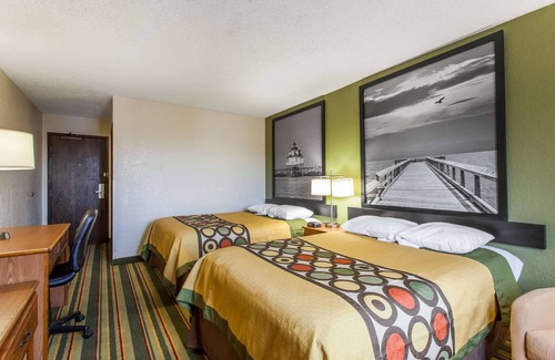 College Park Hotel | Super 8 by Wyndham College Park Wash DC Area