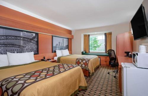 Columbus Hotel | Super 8 by Wyndham Columbus West