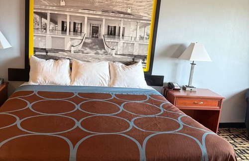 Cozad Hotel | Super 8 by Wyndham Cozad
