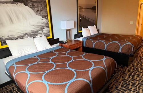 Cozad Hotel | Super 8 by Wyndham Cozad
