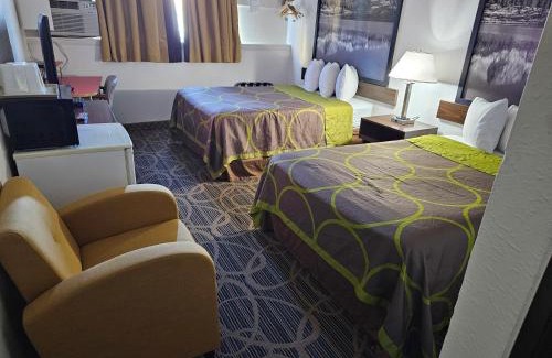 Craig Hotel | Super 8 by Wyndham Craig