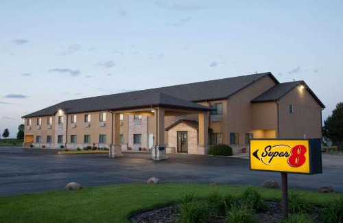 Dwight Hotel | Super 8 by Wyndham Dwight